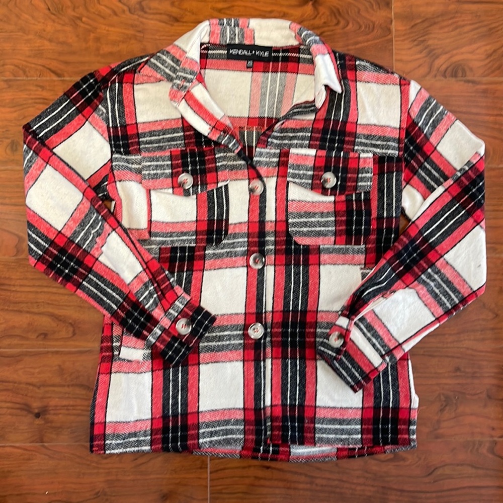 NWOT Kendall + Kylie Red and Black Plaid Button Down Flannel Shirt Jacket